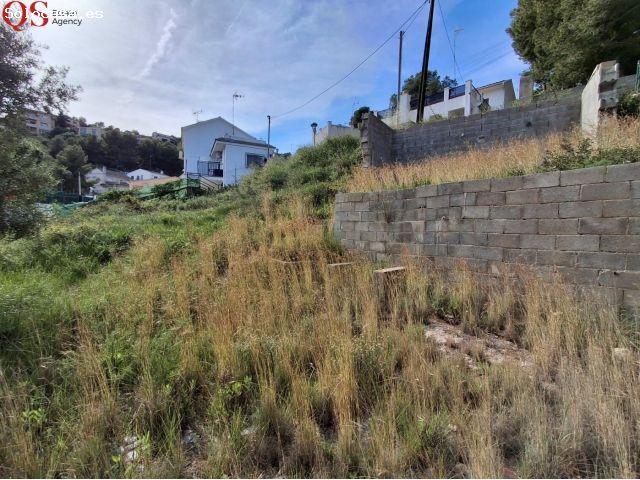 Terreno urbano con vistas al mar en Cunit