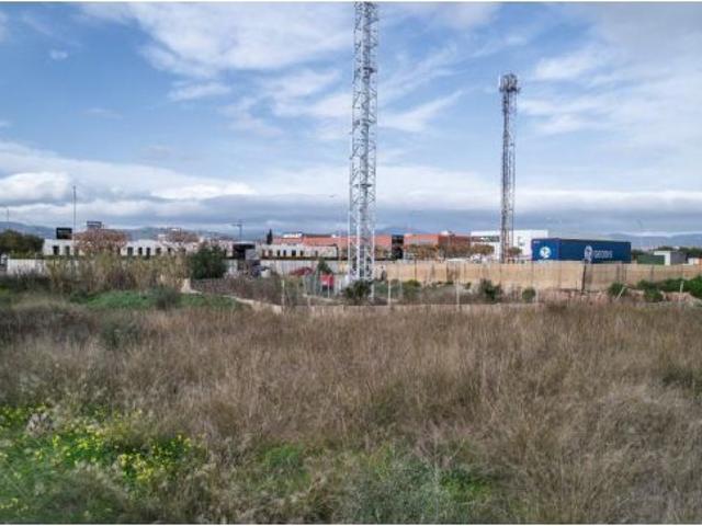Terreno urbano de 806m2 en Polígono de Son Morro