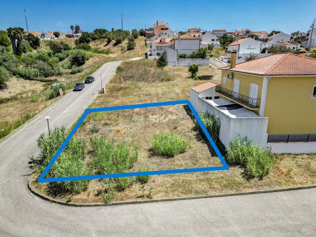 Terreno urbano de 288m2 na Chamusca