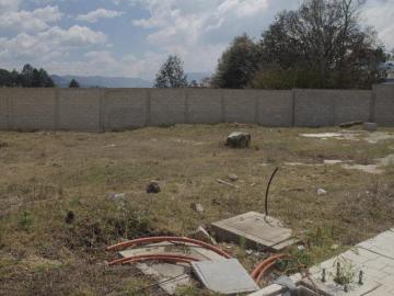 Terreno urbano de 350 m² en venta cerca de Coca Cola, en privada con acceso cont