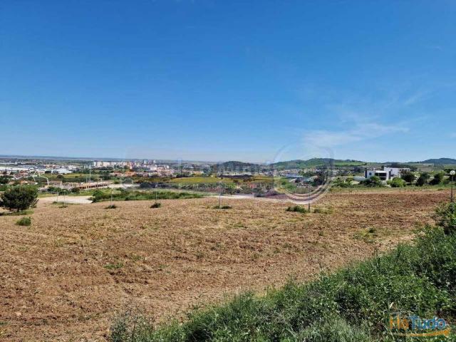 Terreno urbano em Alenquer ALQ008 | 26063918860
