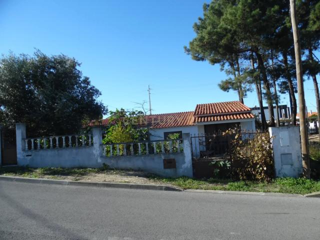 Terreno Urbano em Fernão Ferro, Seixal Oportunidade Única