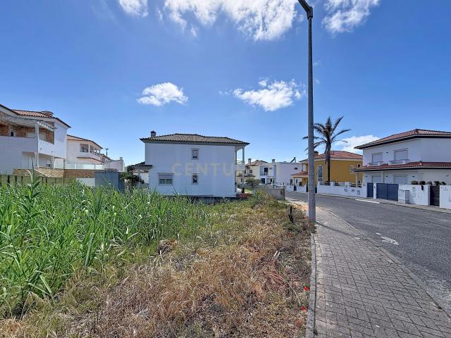 Terreno Urbano em Nazaré, Leiria Oportunidade Única
