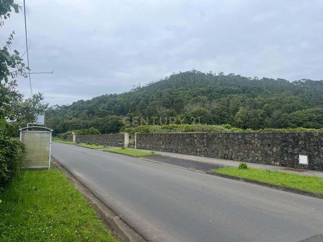 Terreno Urbano em Pico da Pedra, Ribeira Grande