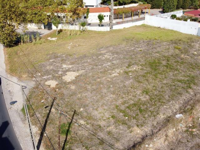 Terreno Urbano em São Domingos de Rana – Cascais | 2.560 m² | Projeto Aprovado