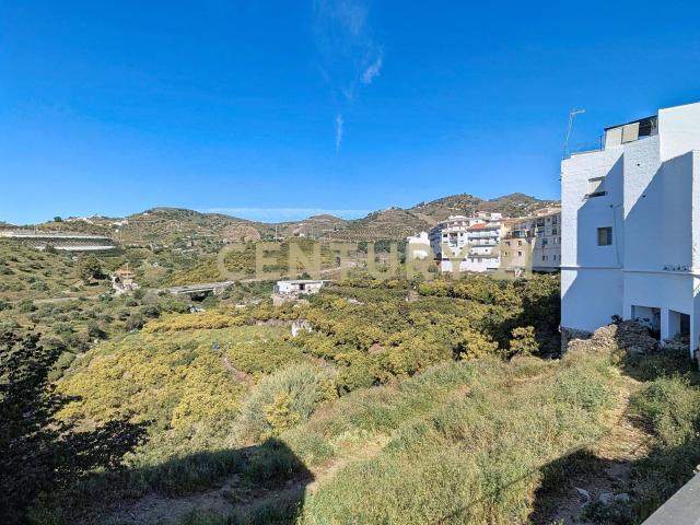 TERRENO URBANO EN TORROX CON ANTEPROYECTO PARA PROMOCIÓN