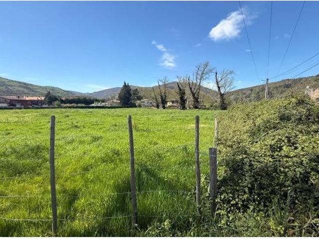 Terreno urbano en Venta en Arenas de Iguña, Cantabria