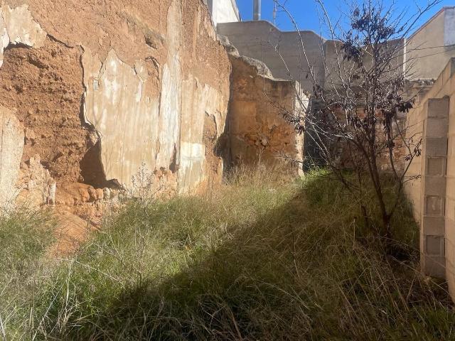 Terreno urbano en venta en Casas Ibáñez