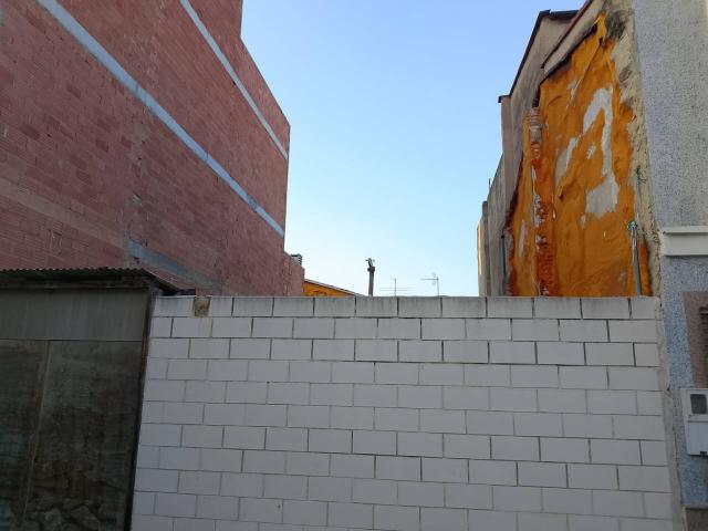 Terreno urbano en venta en pleno centro de Benirredrà