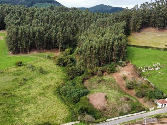 Terreno Urbano en Venta en Pravia, Asturias