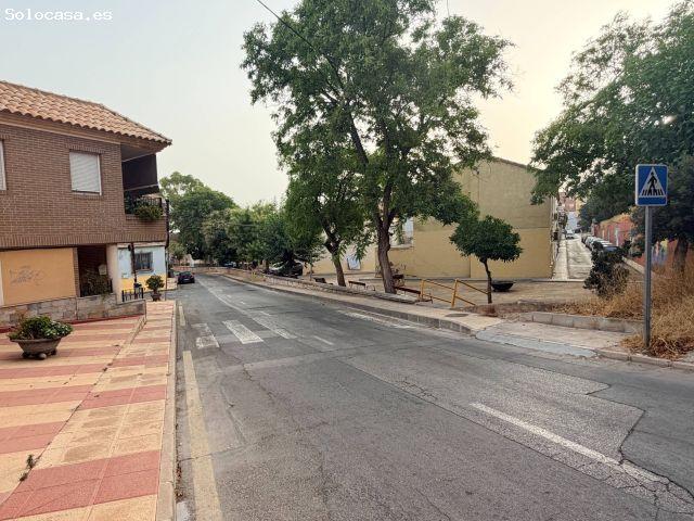 TERRENO URBANO EN ALGEZARES