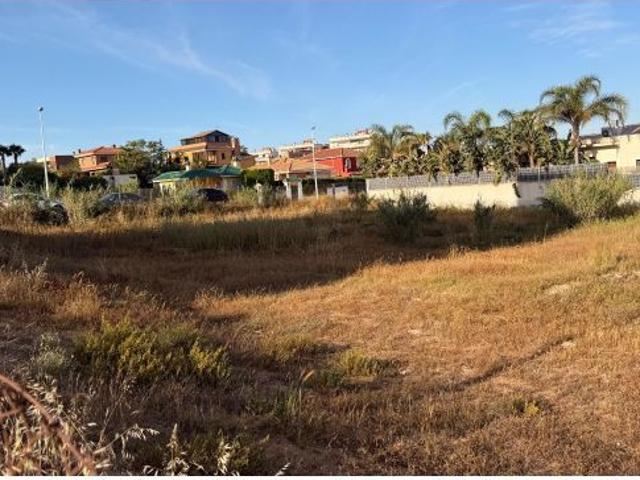 Terreno Urbano en Arenales del Sol Oportunidad de Inversión
