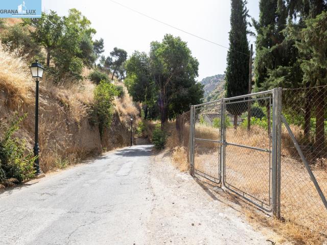 TERRENO URBANO EN BAHIA DEL SACROMONTE