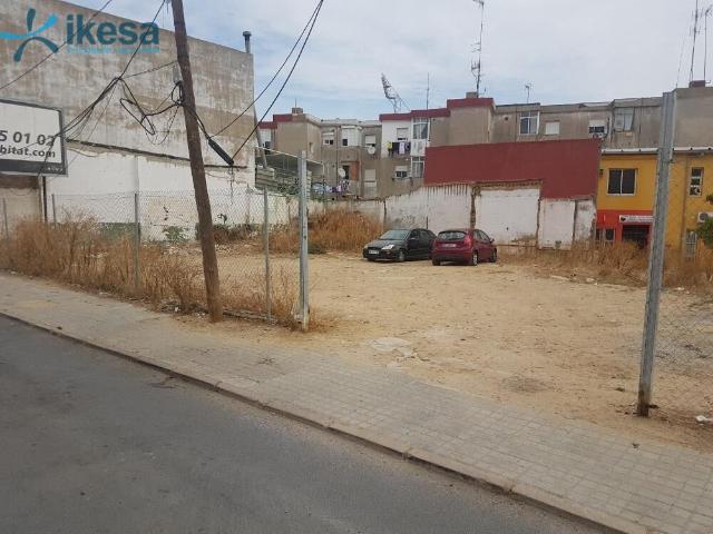TERRENO URBANO EN CALLE ALMENDRO IDEAL PARA INVERSORES