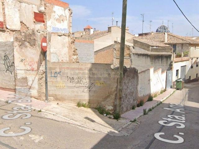 Terreno urbano en Caudete, Albacete Oportunidad única