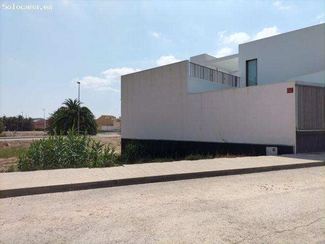 TERRENO URBANO EN COX