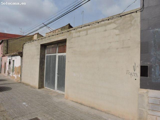 Terreno urbano en el venta en el centro de Moncada