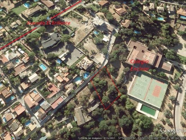 Solar en venta en la zona de Avd. Brillante