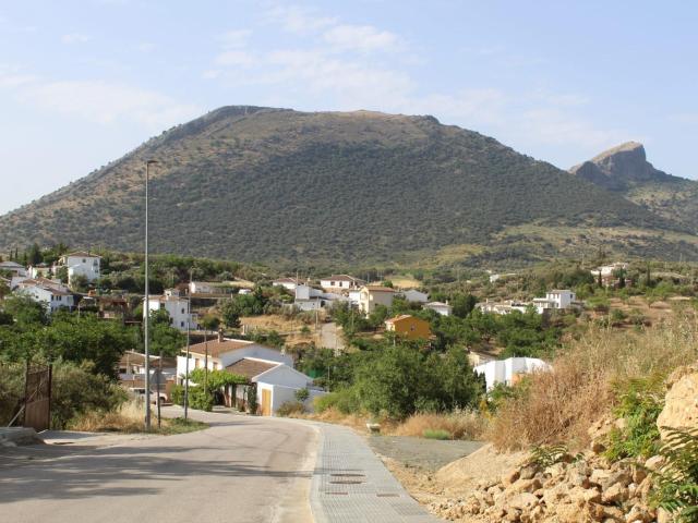 TERRENO URBANO EN FUENTE CAMACHO LOJA