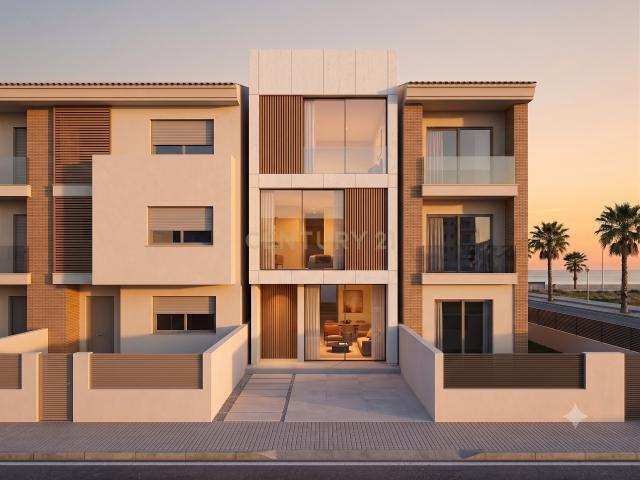 Terreno Urbano en Primera Línea de Playa en Adra, Almería