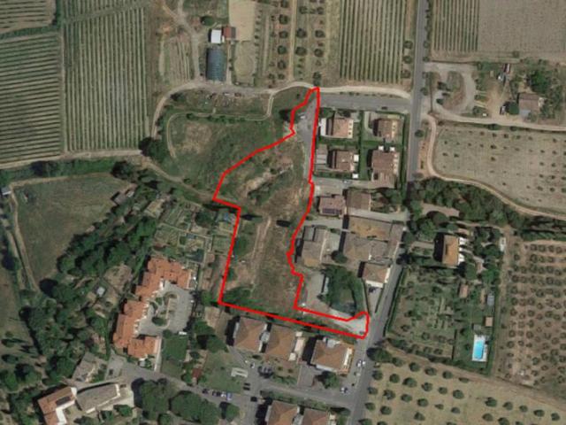 Terreno urbano in Vendita a Castelnuovo Berardenga