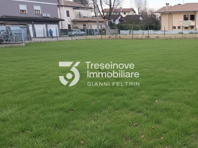 Terreno urbano in Vendita a Paese