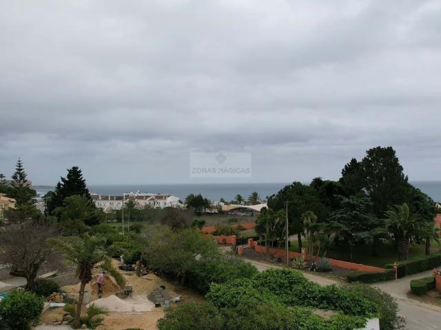 Terreno Urbano na Praia da Luz com vista mar