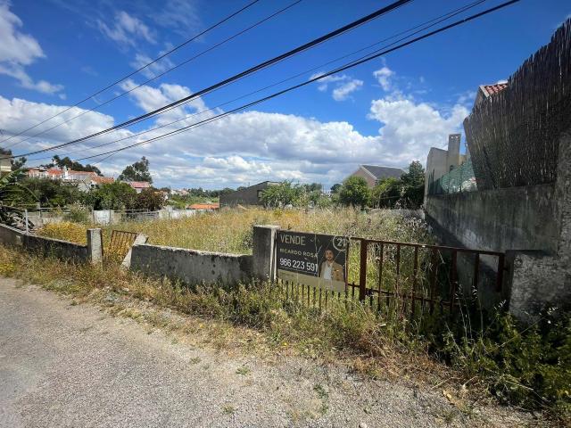 Terreno Urbano para Construção | Charneca da Caparica