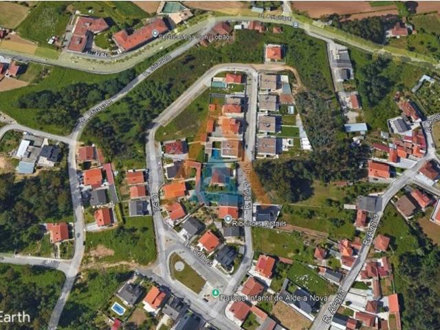 Terreno Urbano para Construção de Moradia Unifamiliar