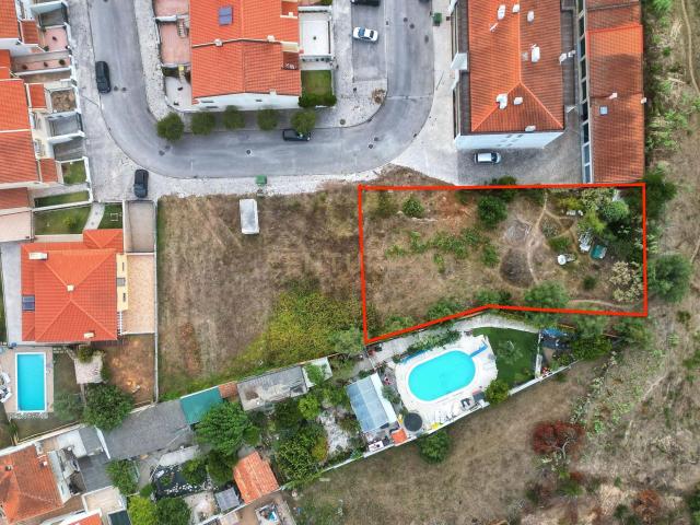 Terreno Urbano para construção em Carritos – 675,100m²