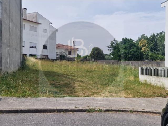 TERRENO URBANO PARA CONSTRUÇÃO EM SAMONDE