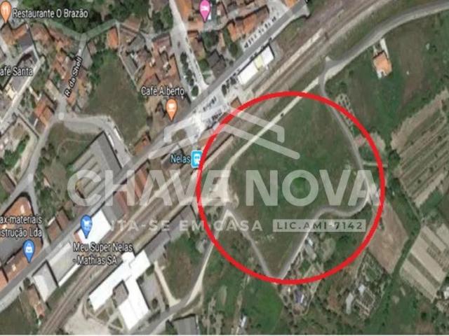 Terreno Urbano Residencial em Nelas