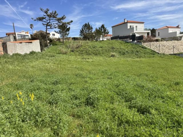 Terreno Urbano Serra do Bouro Oportunidade