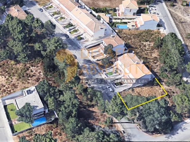 Terreno Urbano Sesimbra