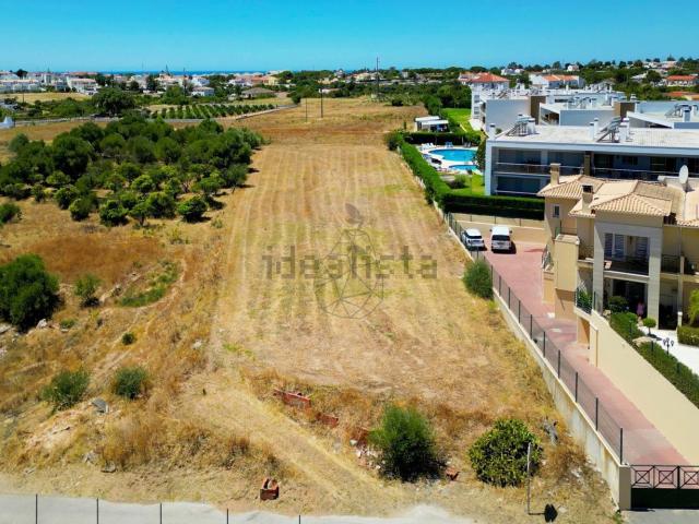 Terreno, Vale da Azinheira, Albufeira e Olhos de Água