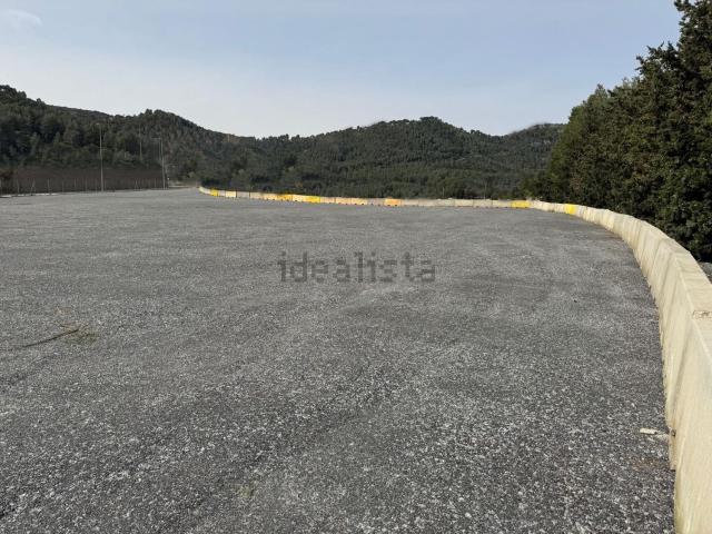 Terreno, Vallirana