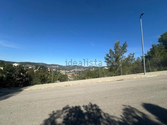 Terreno, Vallirana