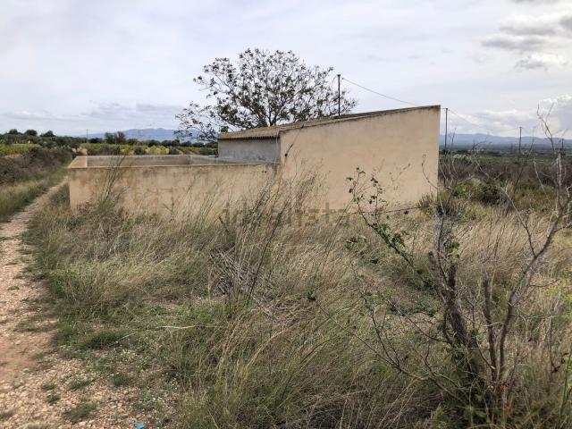 Terreno, Valls