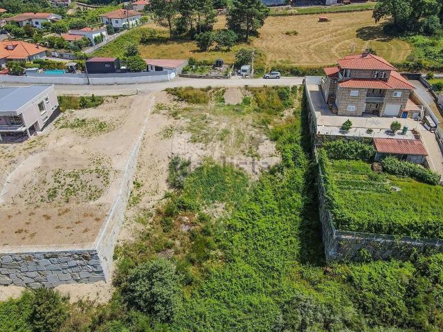 Terreno, Várzea Aliviada Folhada