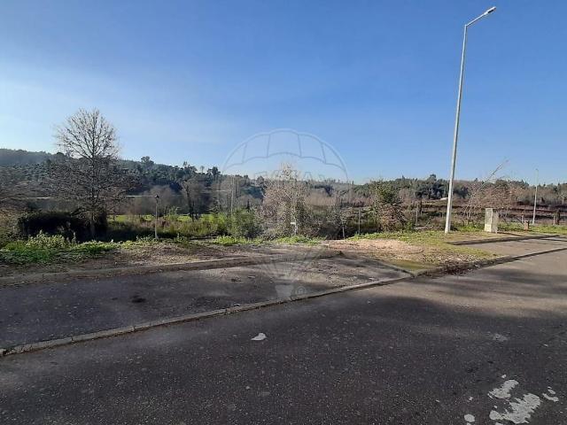 Terreno, Vila Boa de Quires e Maureles