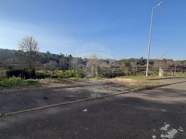 Terreno, Vila Boa de Quires e Maureles