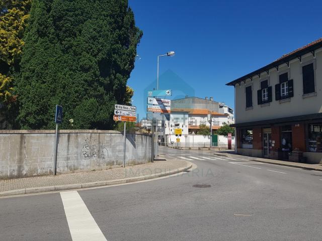 Terreno, Vila Nova da Telha