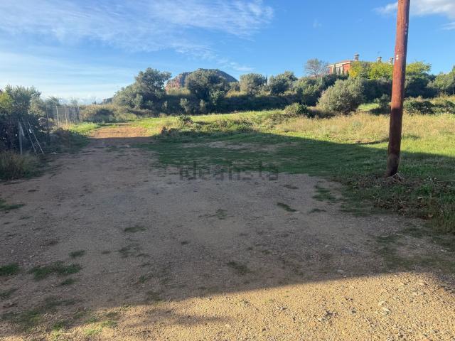 Terreno, Vilanova d&apos Escornalbou