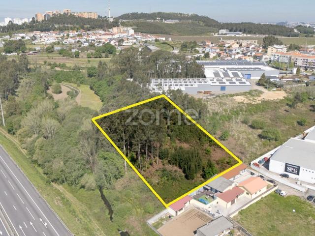 Terreno, Vilar de Andorinho
