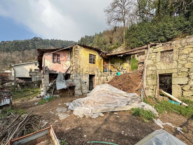 Terreno, Vilela Seramil Paredes Secas