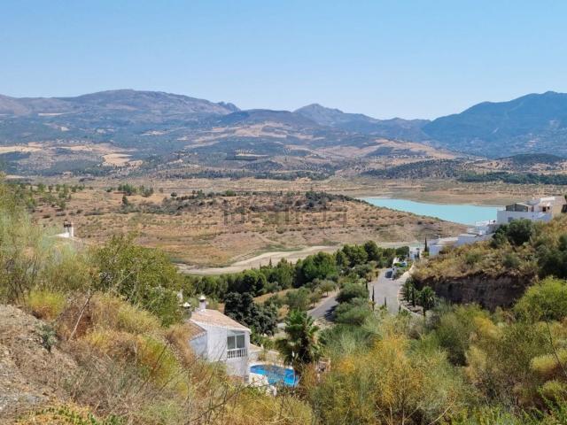 Terreno, Viñuela