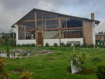 Terreno y Casa en Malchinguí Casa en Venta en Malchinguí Pedro Moncayo