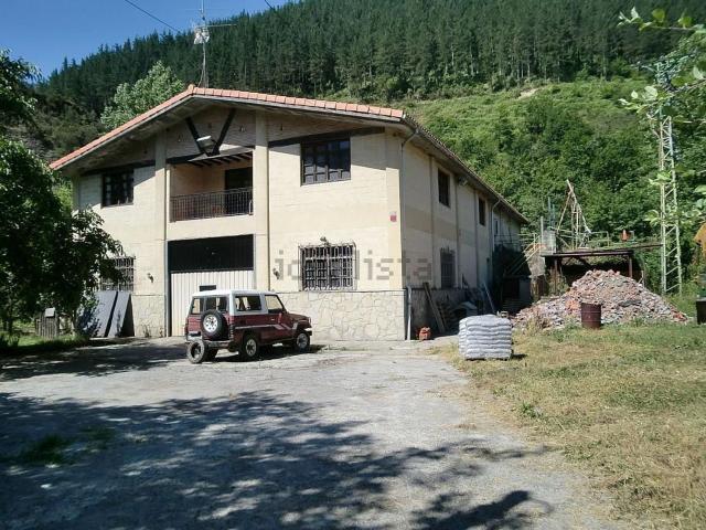 Terreno, Zalla