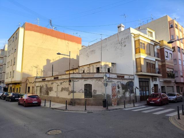 Terreno, Zona Plaza Donoso Cortés Avda Magdalena, Castellón de la Plana / Castello de la Plana