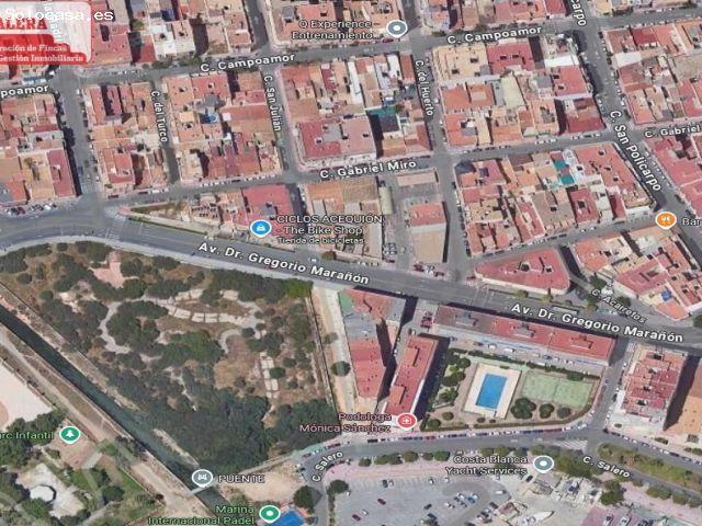 Terreno 1280m2 a pocos metros de la playa, se permite local comercial y plurifamiliar